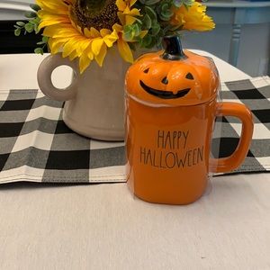 Rae Dunn Happy Halloween mug with topper
